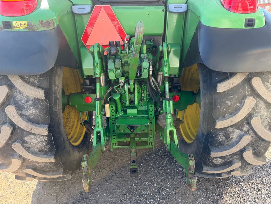 John Deere 6420 Med Frontlæsser - Traktorer - Traktorer 4 wd - 6