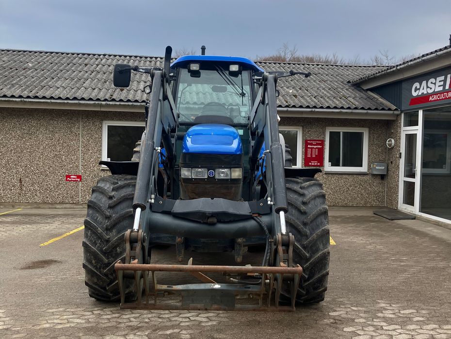 New Holland TM 155 - Traktorer - Traktorer 4 wd - 2