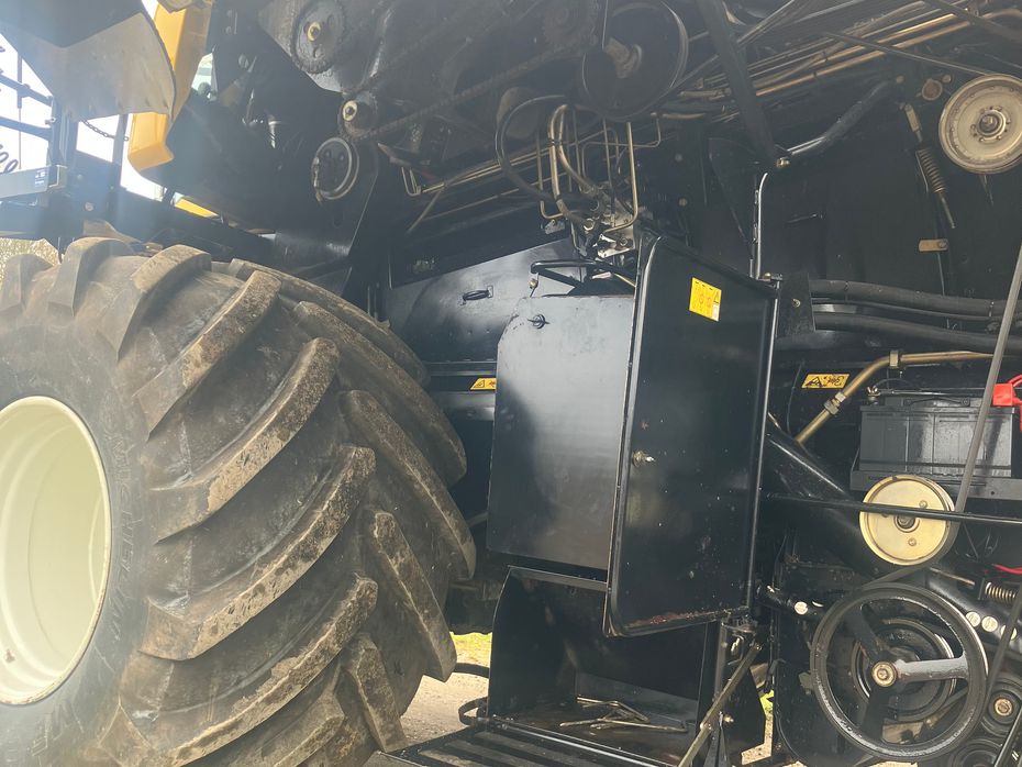 New Holland CR9080 Evolution - Høstmaskiner - Mejetærskere - 18