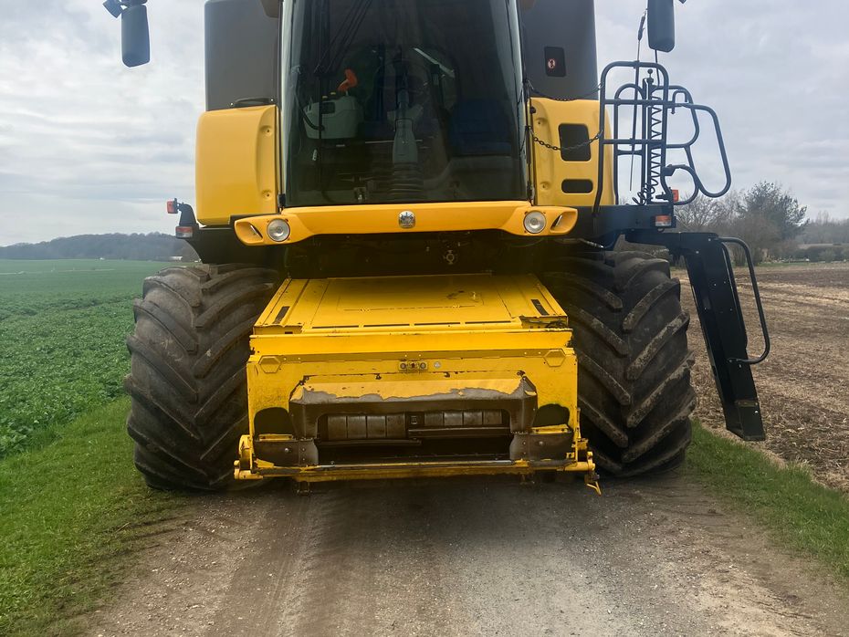 New Holland CR9080 Evolution - Høstmaskiner - Mejetærskere - 3