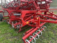 Kongskilde 7 meter germinator med CROSKILL tromle bagerst. Velegnet til roer, spinat og andre speciel afgrøder. - Harver - Såbedsharver - 7