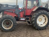 Case IH 1255 XLA MED FULDHYDRAULISK FRONTLÆSSER - Traktorer - Traktorer 4 wd - 1