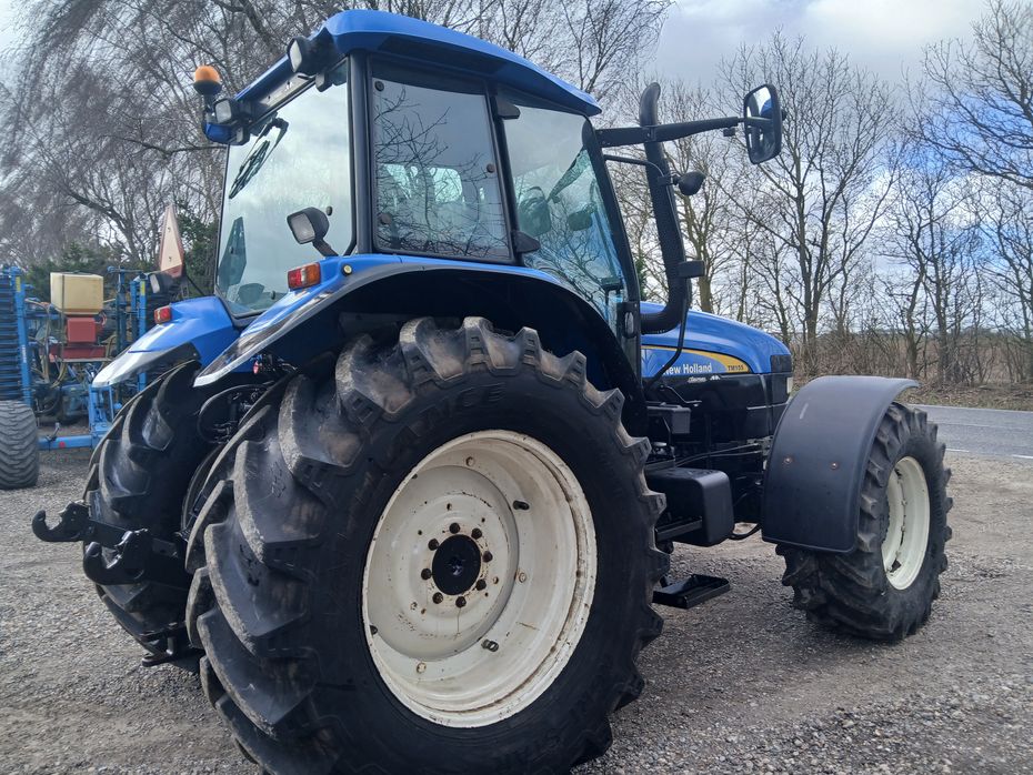 New Holland TM 155 med Range Command ,frontlift og nye bagdæk - Traktorer - Traktorer 4 wd - 5