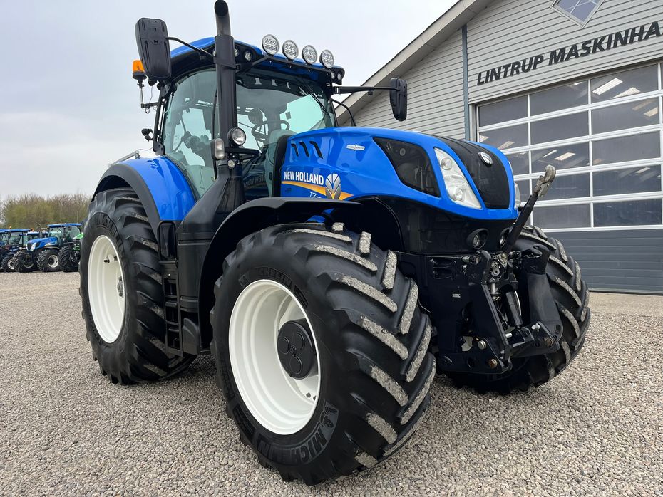 New Holland T7.315 Med frontlift - Traktorer - Traktorer 4 wd - 21
