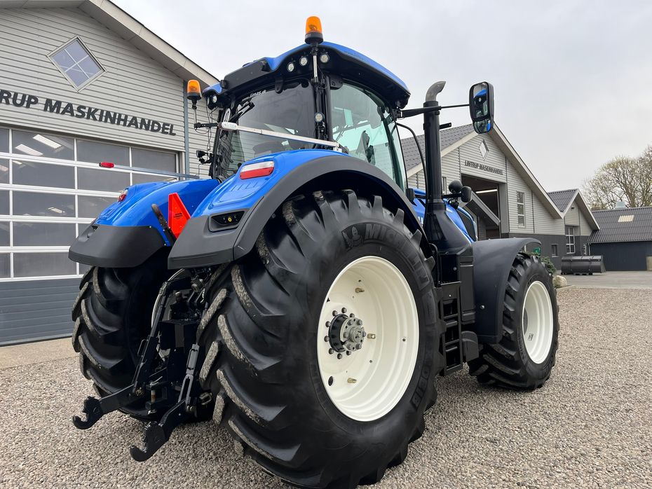 New Holland T7.315 Med frontlift - Traktorer - Traktorer 4 wd - 18