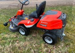 Husqvarna R214C
