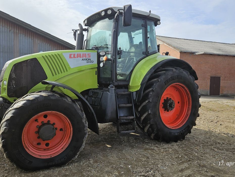 CLAAS AXION 840 C Matic med front pto og frontlift - Traktorer - Traktorer 4 wd - 1