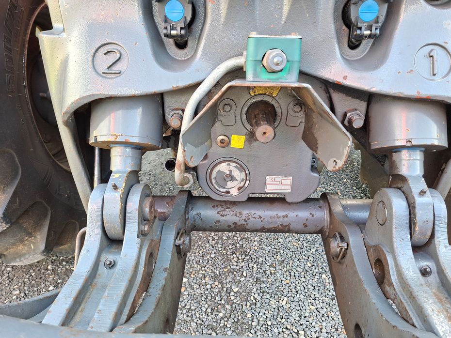 Massey Ferguson 8660 DYNA-VT - Traktorer - Traktorer 4 wd - 10