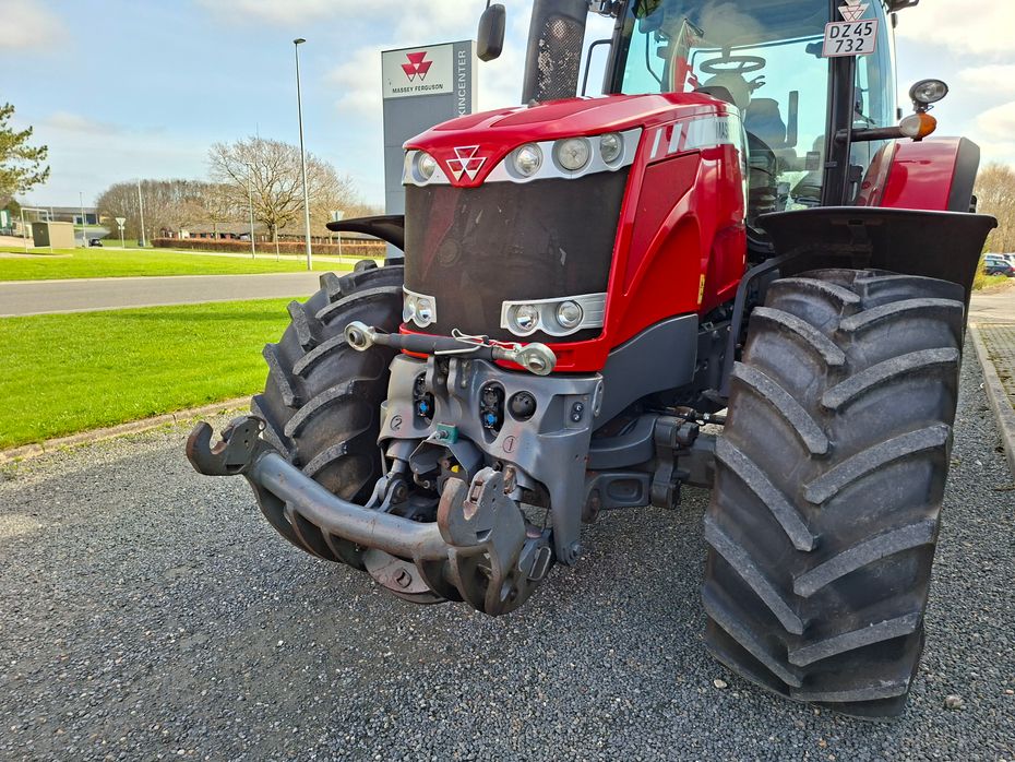 Massey Ferguson 8660 DYNA-VT - Traktorer - Traktorer 4 wd - 9