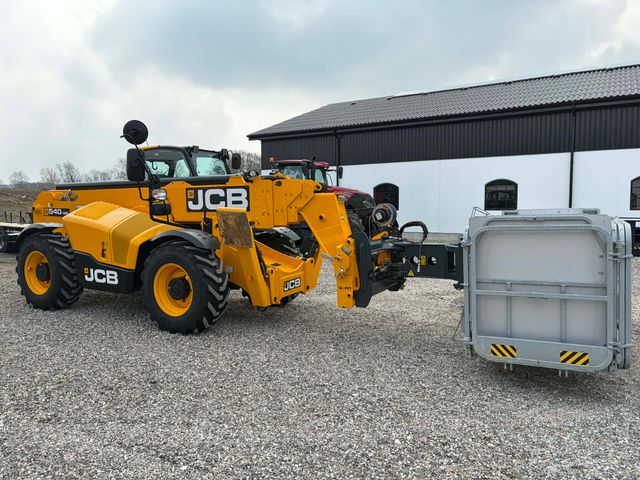 JCB 540-180 Hi-Viz