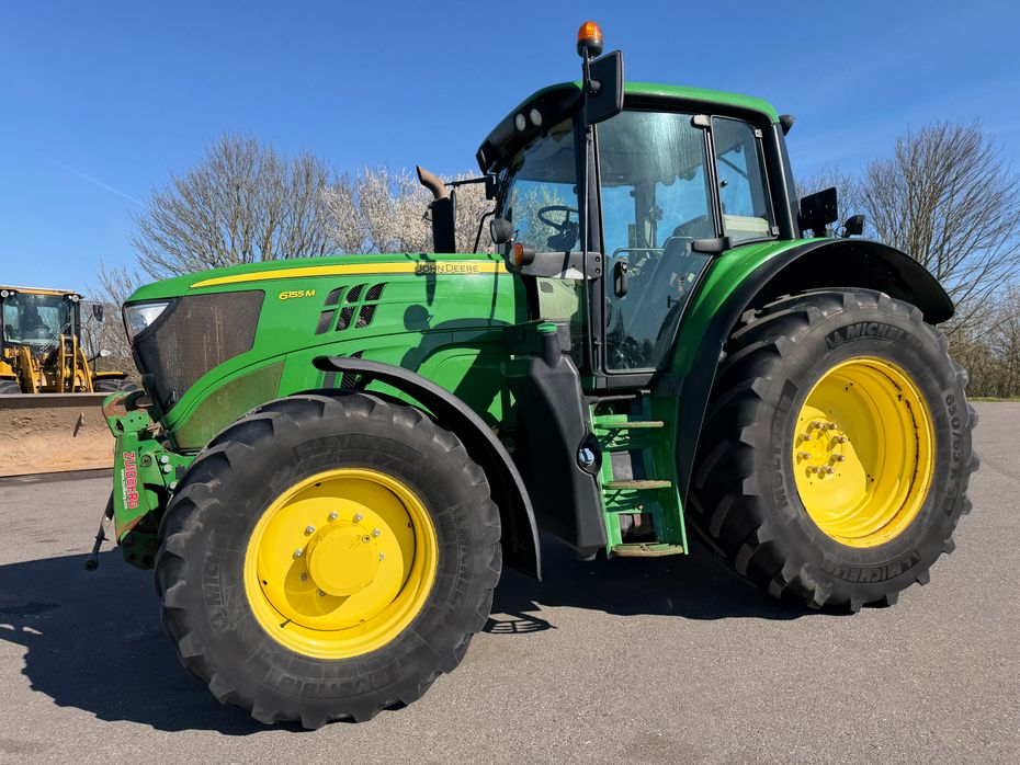 John Deere 6155M KUN 3600 TIMER OG FULD AFFJEDRING! - Traktorer - Traktorer 4 wd - 2