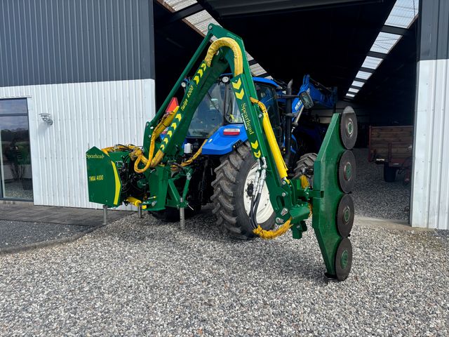 Spearhead Twiga 4000 med Spearhead LRS 2001 sav