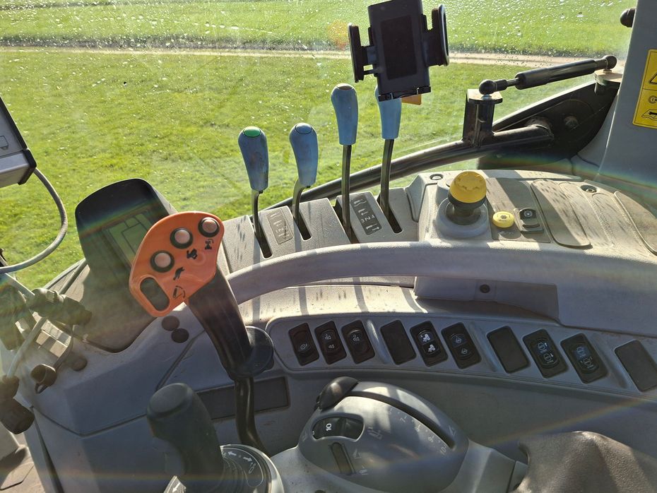 New Holland T7.220 PC CLASSIC - Traktorer - Traktorer 4 wd - 15