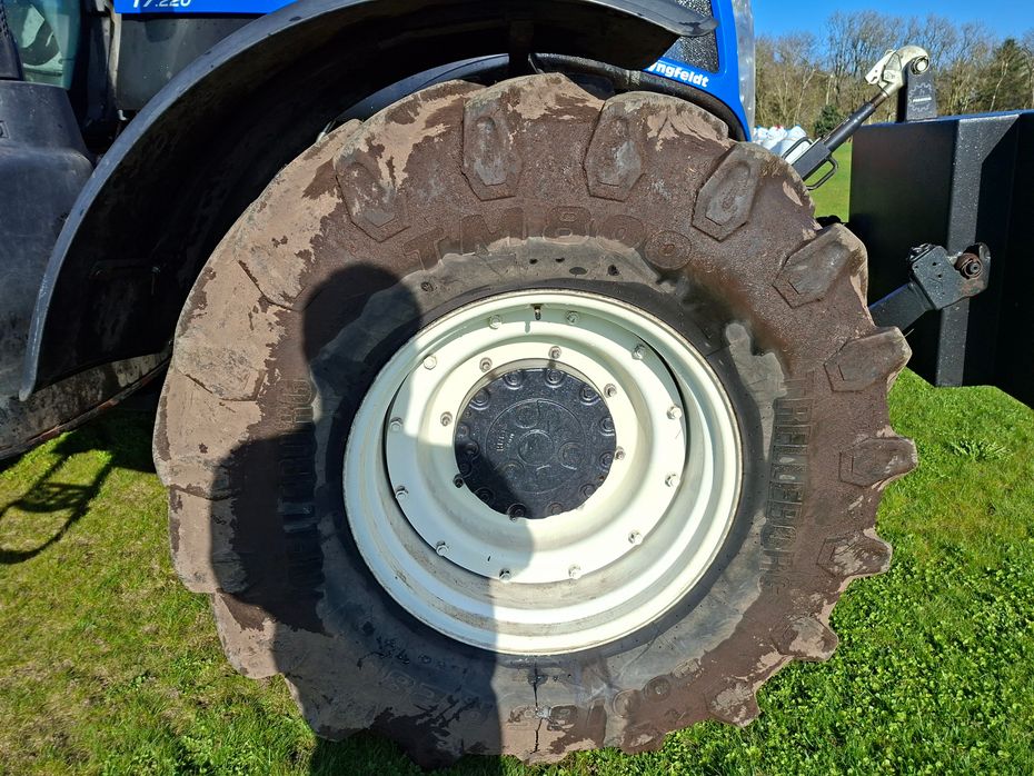 New Holland T7.220 PC CLASSIC - Traktorer - Traktorer 4 wd - 10