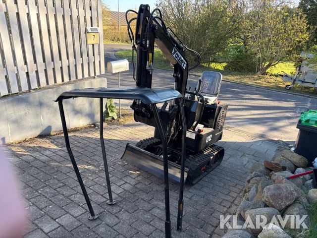 Youert U12 med ekstra frontudstyr