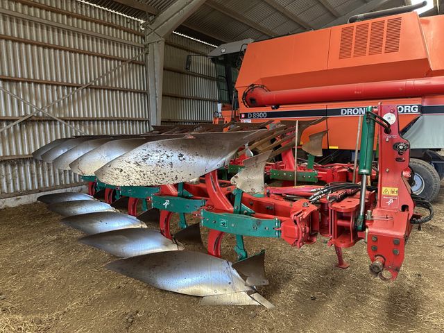 Kverneland eg100, 5 furet. Årg. 2014.