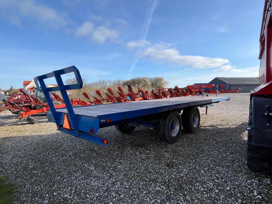 Halmvogn 9 meter med boggie Drejbar bagaksel - Hø- og halmhåndtering - Ballesamlevogne - 2