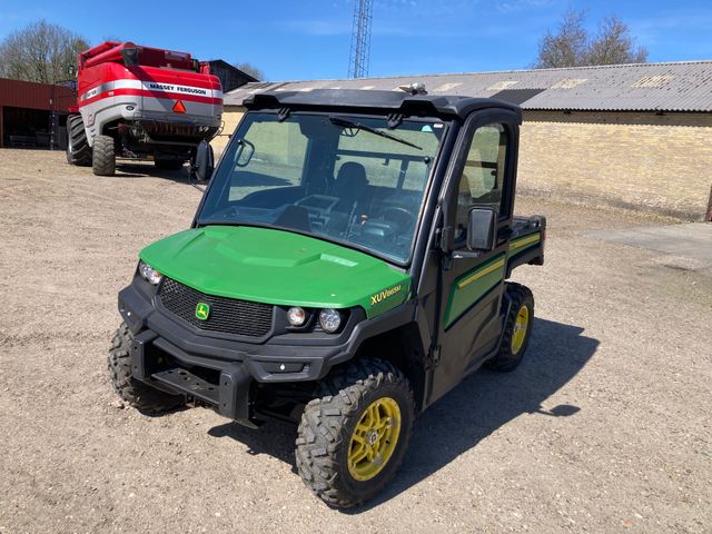John Deere XUV865M