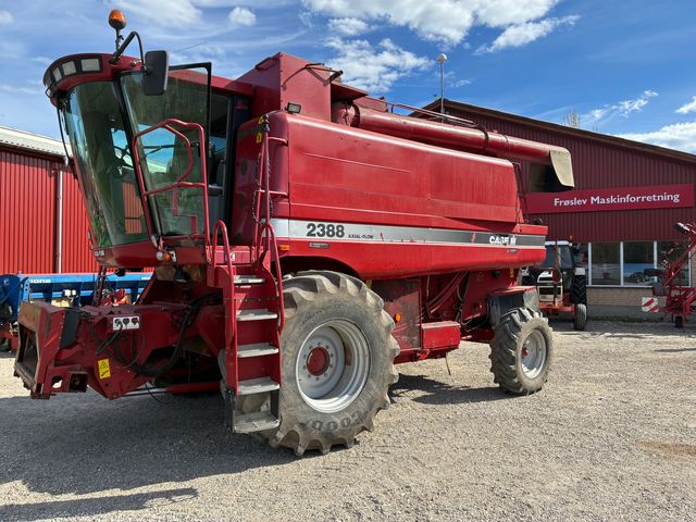 Case IH AXIAL-FLOW 2388