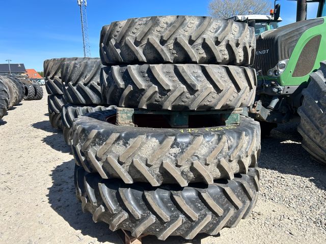 BKT 380/90R46 + 320/85R36 - 2.25m spor