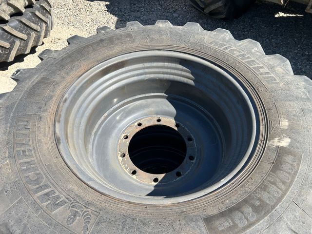 Michelin 440/80-28