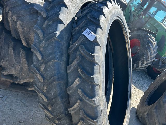 Michelin 270/95R54