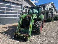 Fendt 313 VARIO Med frontlift og frontlæsser - Traktorer - Traktorer 4 wd - 9