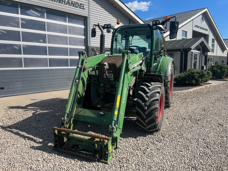 Fendt 313 VARIO Med frontlift og frontlæsser - Traktorer - Traktorer 4 wd - 9