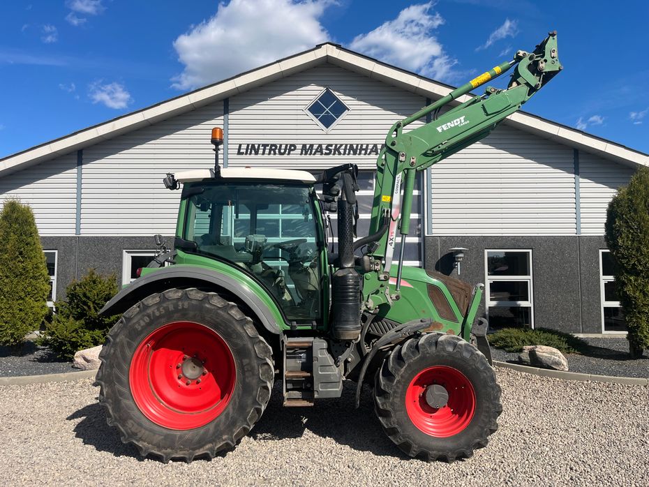 Fendt 313 VARIO Med frontlift og frontlæsser - Traktorer - Traktorer 4 wd - 8