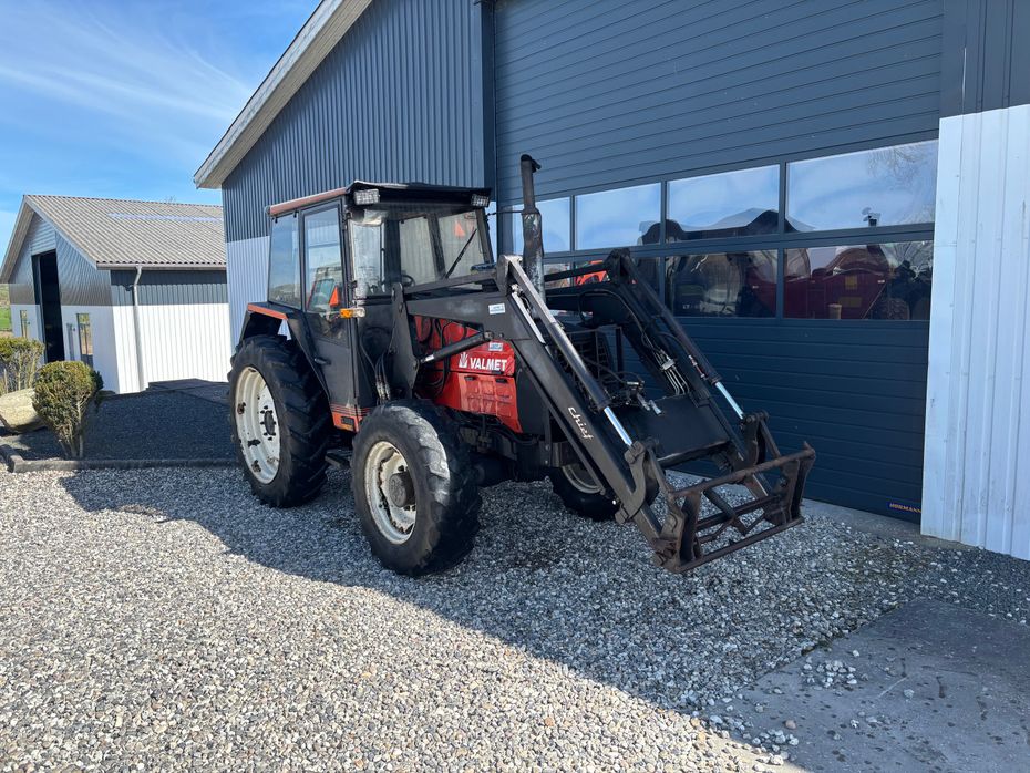 Valmet 505 GLTX med frontlæsser - Traktorer - Traktorer 4 wd - 4