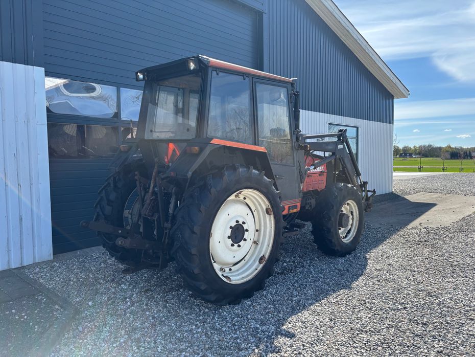 Valmet 505 GLTX med frontlæsser - Traktorer - Traktorer 4 wd - 6