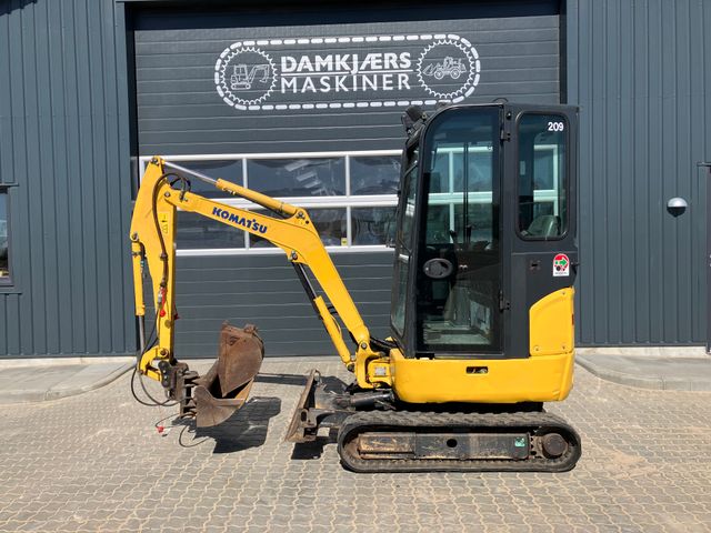 Komatsu PC16R-3HS