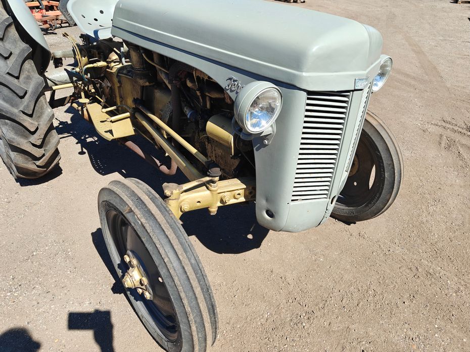 Ferguson 31 - Traktorer - Traktorer 2 wd - 10