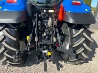 New Holland T6.145 AC Med frontlæsser - Traktorer - Traktorer 4 wd - 4