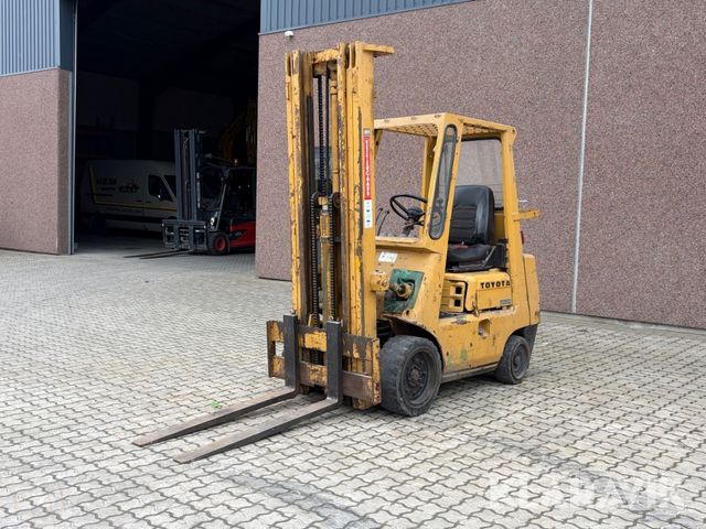Toyota 42-3 FGC 25