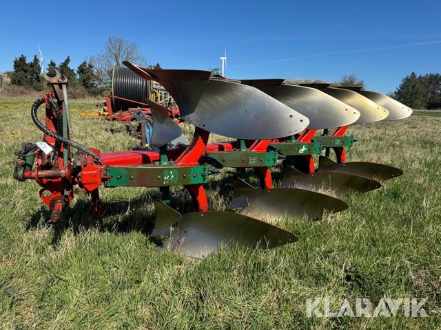 Kverneland F 16”