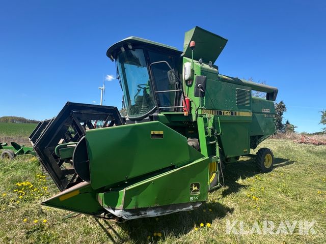 John Deere 1158