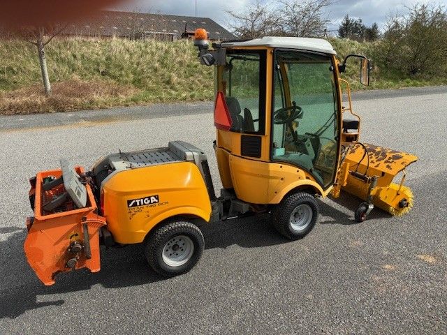Stiga Titan  740DCR