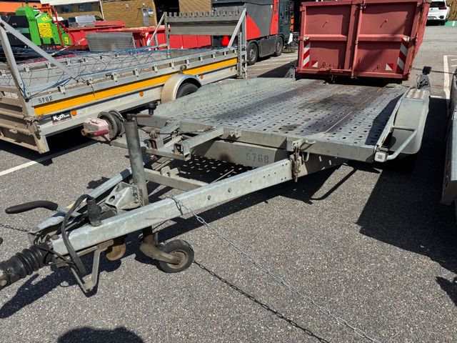 VA 3.500kg autotrailer 