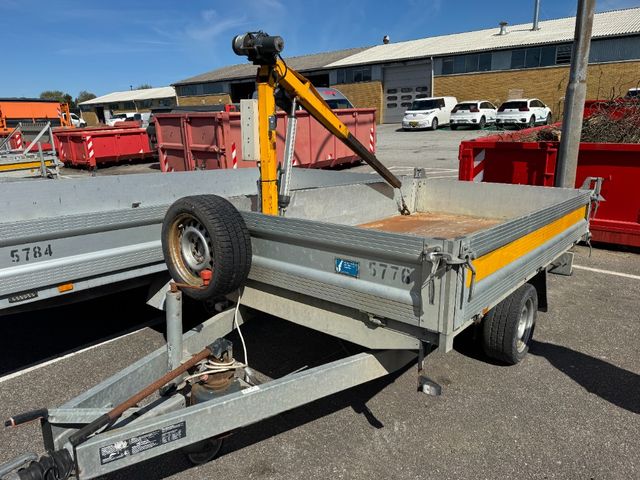 Unsinn 1800kg tiptrailer m kran