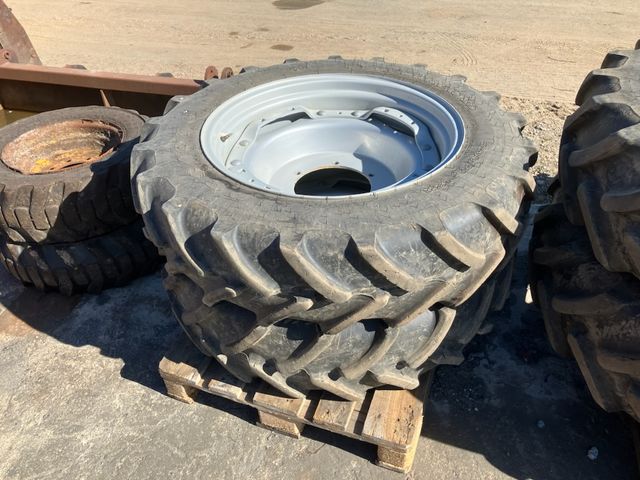 Firestone 280/85R28