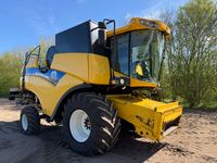 New Holland CX 6080 KUN 1300 TIMER! MED 24 FODS VARIFEED SKÆREBORD! - Høstmaskiner - Mejetærskere - 11