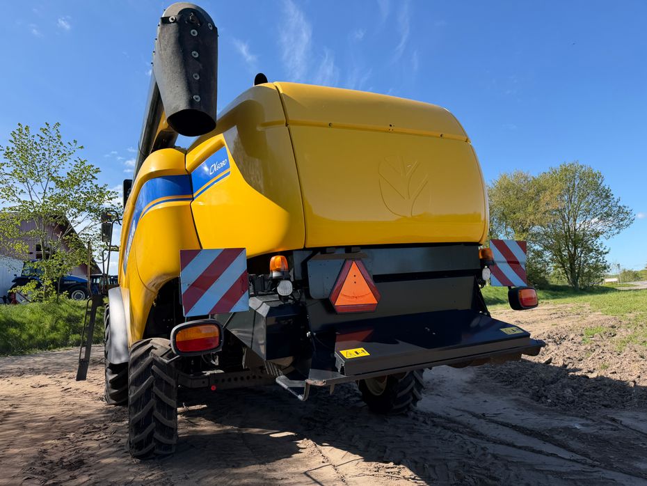 New Holland CX 6080 KUN 1300 TIMER! MED 24 FODS VARIFEED SKÆREBORD! - Høstmaskiner - Mejetærskere - 8