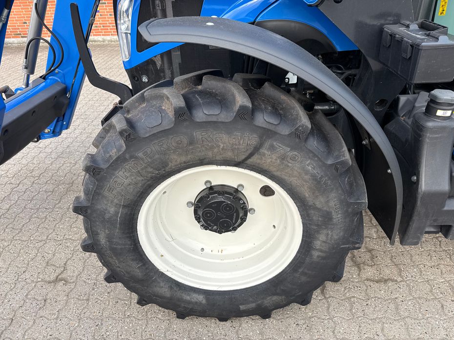 New Holland T5.90 + Stoll 685LA - Traktorer - Traktorer 4 wd - 9
