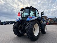 New Holland T5.90 + Stoll 685LA - Traktorer - Traktorer 4 wd - 5