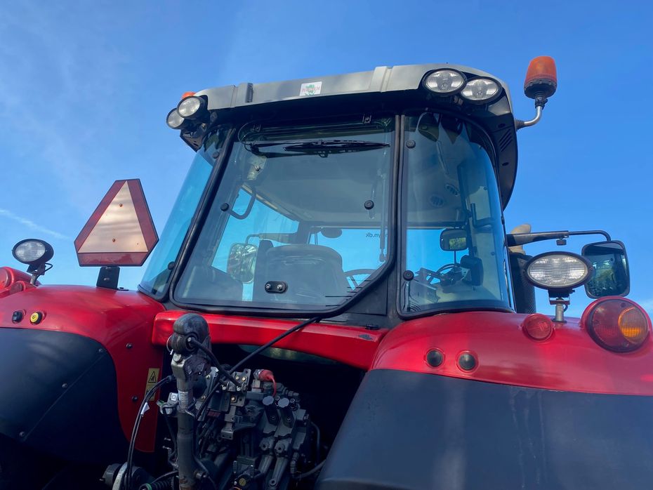Massey Ferguson 6715S Dyna 6 - Traktorer - Traktorer 4 wd - 5
