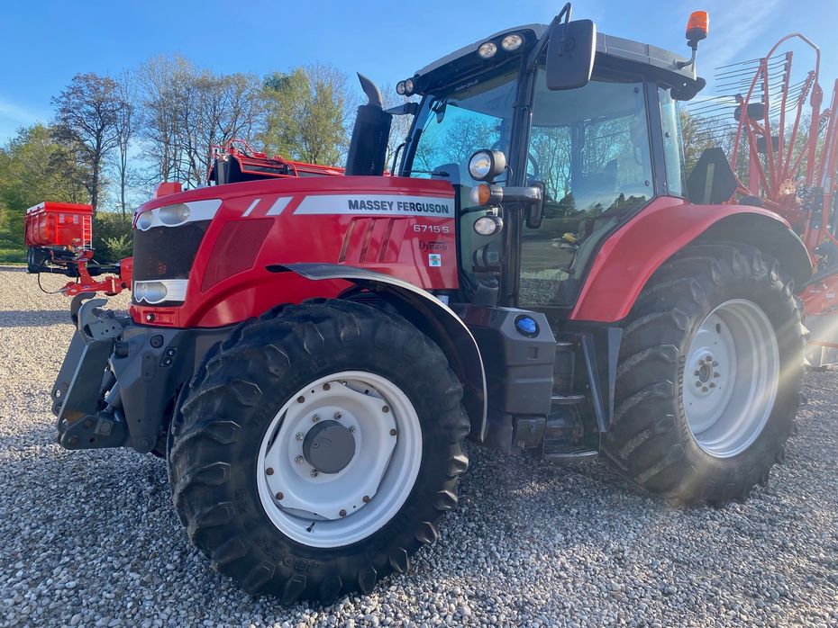 Massey Ferguson 6715S Dyna 6 - Traktorer - Traktorer 4 wd - 2