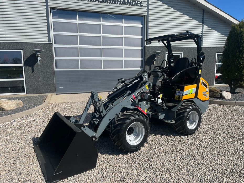 Giant G2200E X-tra E Elektrisk minilæsser. DEN HAR KUN KØRT DEMO OG ER SOM NY - Læssemaskiner - Minilæssere - 2