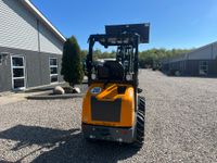 Giant G2200E X-tra E Elektrisk minilæsser. DEN HAR KUN KØRT DEMO OG ER SOM NY - Læssemaskiner - Minilæssere - 17