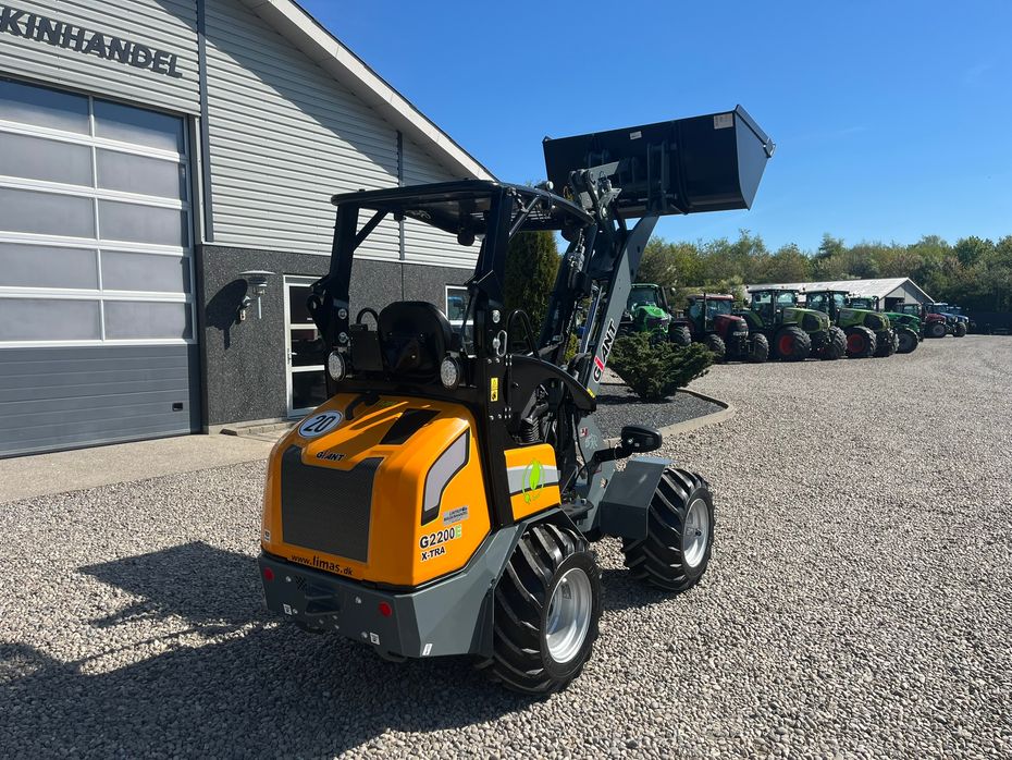 Giant G2200E X-tra E Elektrisk minilæsser. DEN HAR KUN KØRT DEMO OG ER SOM NY - Læssemaskiner - Minilæssere - 16